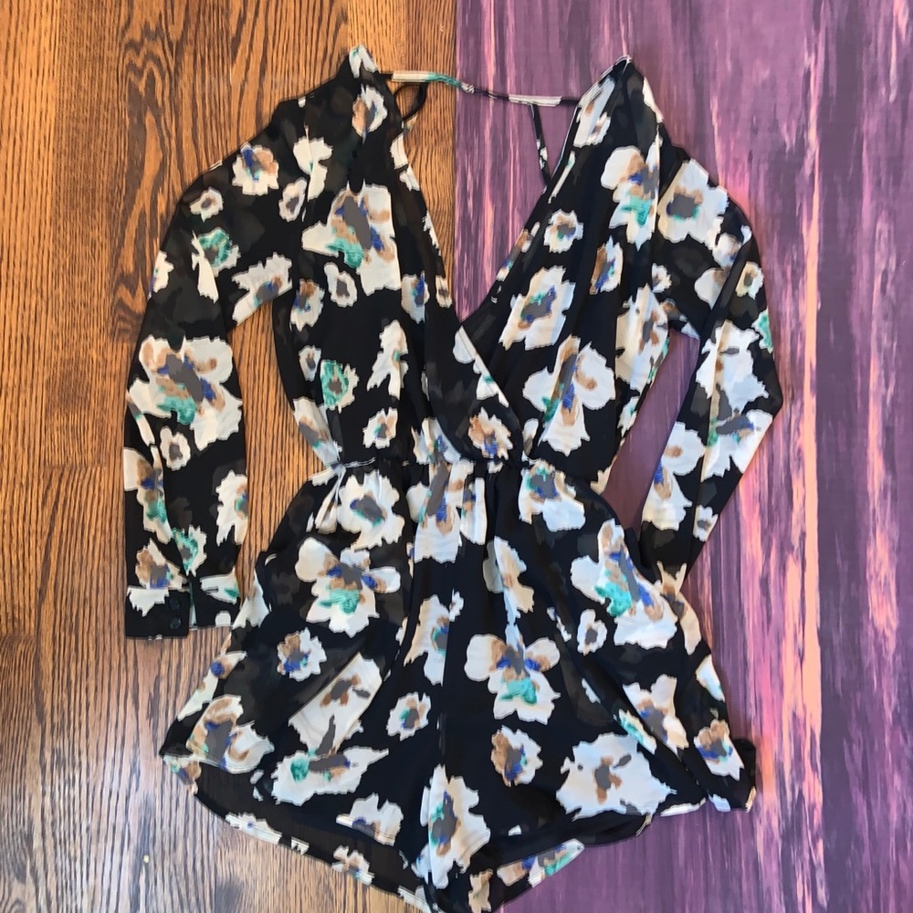 ASTR Multicolored Romper